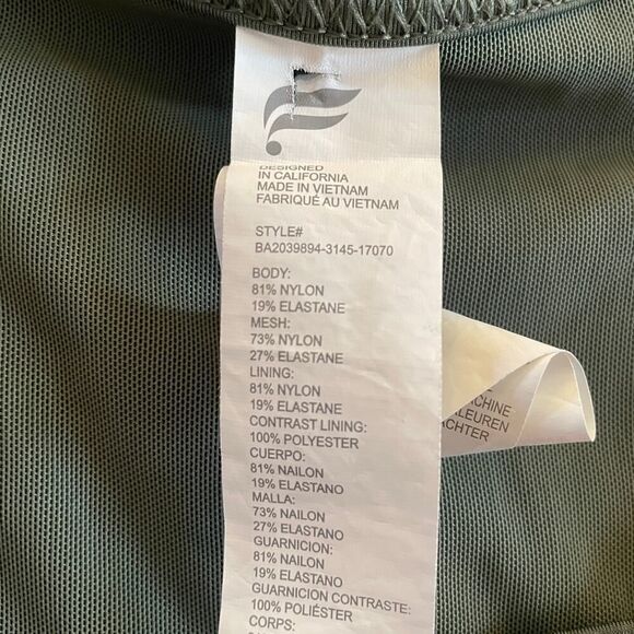 Fabletics Forest Green High-Neck Sports Bra - Picture 8 of 8